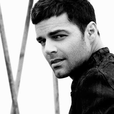RICKY MARTIN UND CHRISTINA AGUILERA - NOBODY WANTS TO BE LONELY