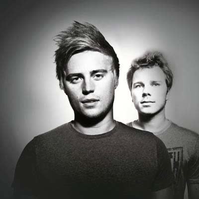 KLINGANDE UND BROKEN BACK - RIVA (RESTART THE GAME)