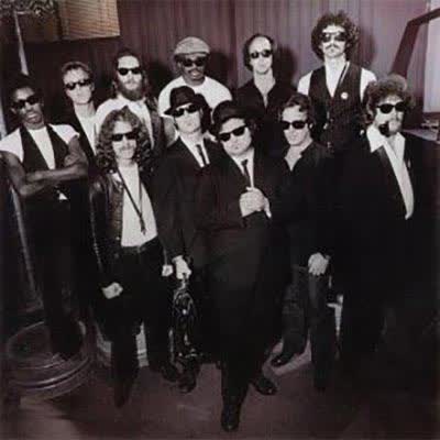 BLUES BROTHERS - EVERYBODY NEEDS SOMEBODY