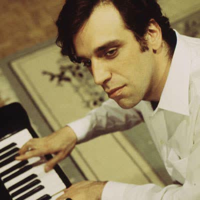 GONZALES - SIREN SONG