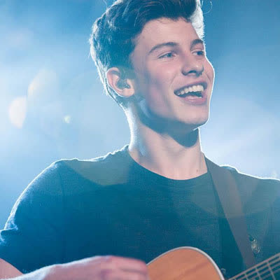 SHAWN MENDES - THERE'S NOTHING HOLDIN' ME BACK
