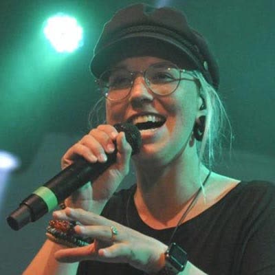 STEFANIE HEINZMANN - IN THE END
