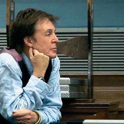 PAUL MCCARTNEY - THE CHRISTMAS SONG (CHESTNUTS ROASTING ON AN OPEN FIRE)