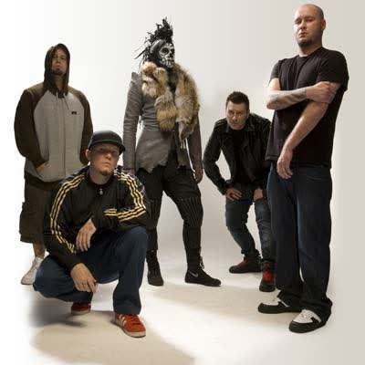 LIMP BIZKIT - BEHIND BLUE EYES