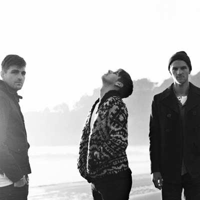 FOSTER THE PEOPLE - PUMPED UP KICKS