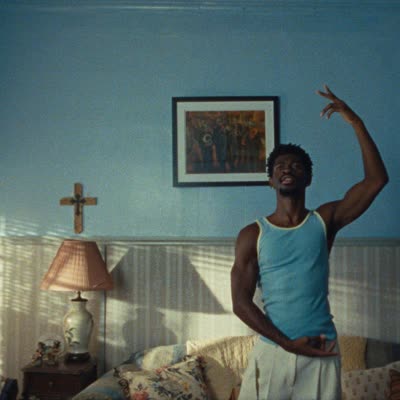 LIL NAS X - WORLD'S GREATEST